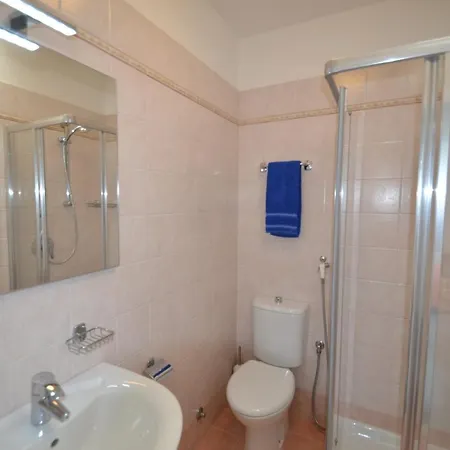 Villaggio Michelangelo ביביונה