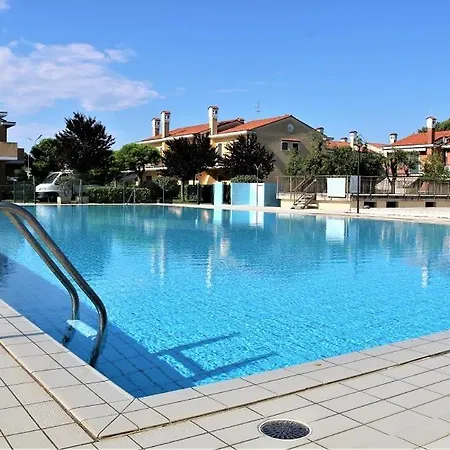 Villaggio Michelangelo 아파트 비비오네